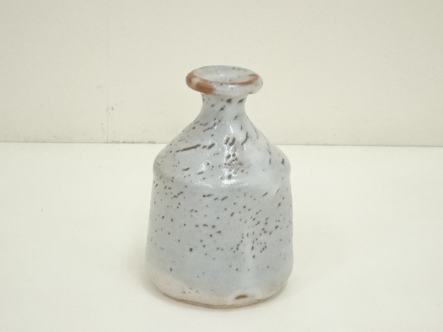  五平窯　十代　加藤喜志行造　鼠志野花入（共箱）